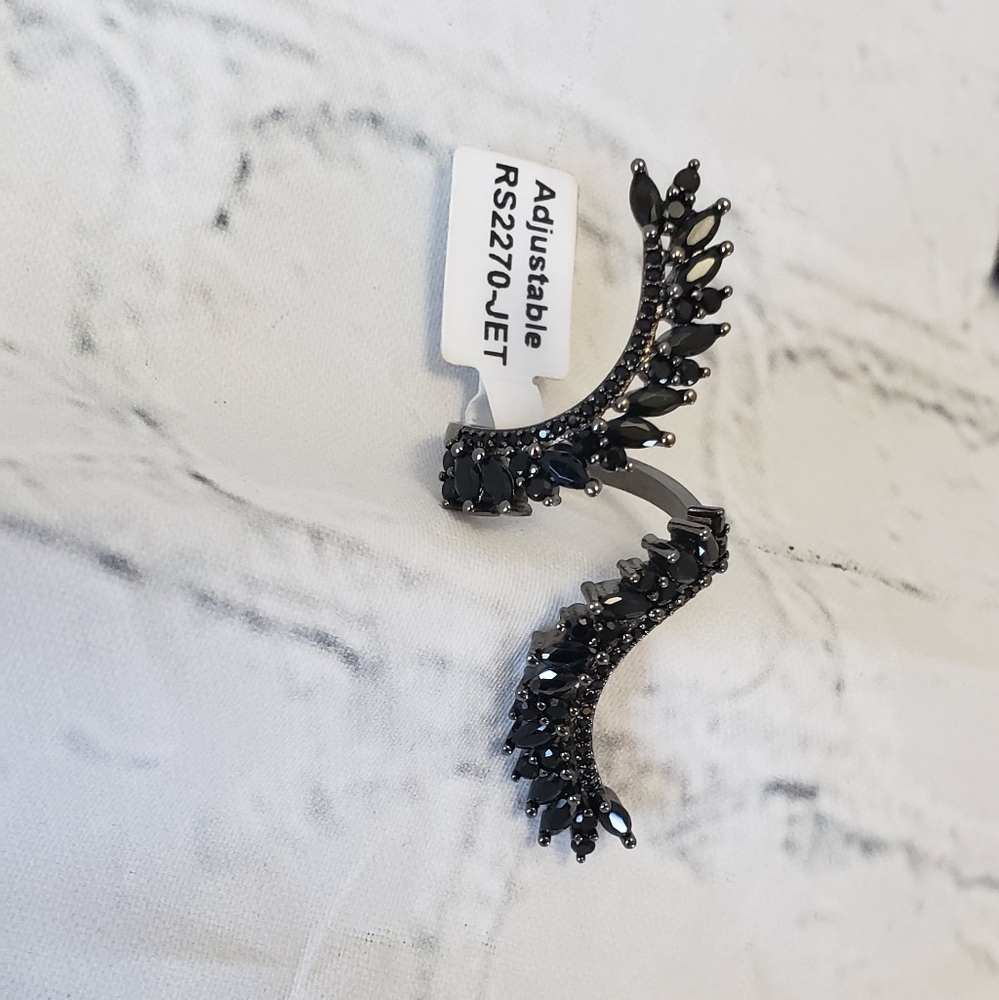 Adjustable black stone wrap ring